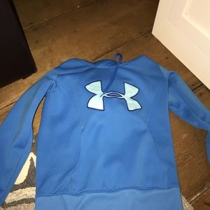 Sweatshirts/ sweaters/ pea coat